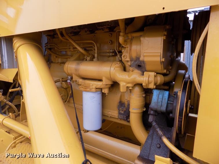 image for item DE1197 1992 Jones Mighty Giant PU1-92-463 bale grinder