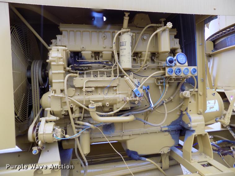 image for item DE1197 1992 Jones Mighty Giant PU1-92-463 bale grinder