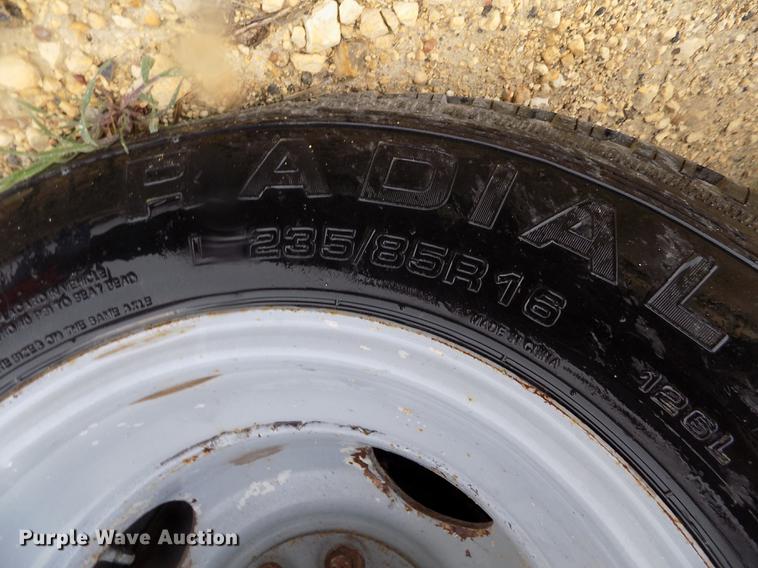 image for item DE1197 1992 Jones Mighty Giant PU1-92-463 bale grinder