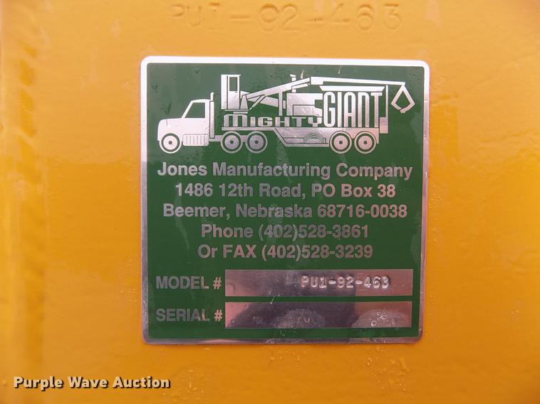 image for item DE1197 1992 Jones Mighty Giant PU1-92-463 bale grinder