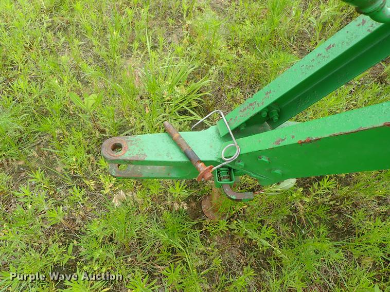 image for item DE5385 John Deere 851 hay rake