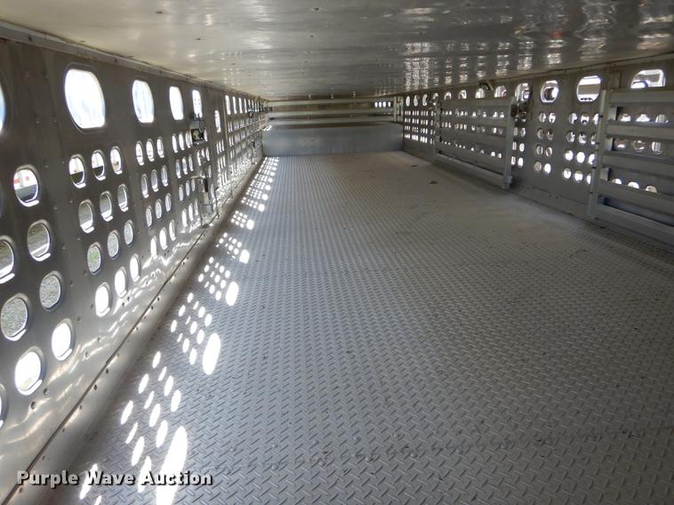image for item DE8433 2008 Eby livestock trailer