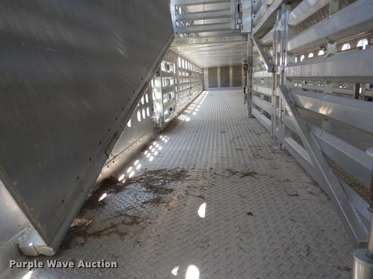 image for item DE8433 2008 Eby livestock trailer