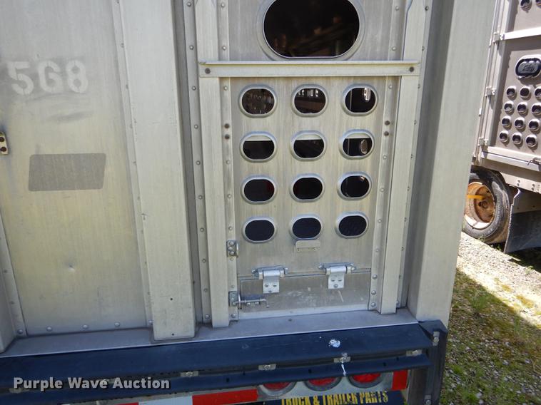 image for item DE8433 2008 Eby livestock trailer