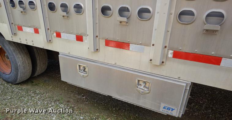image for item DE8433 2008 Eby livestock trailer
