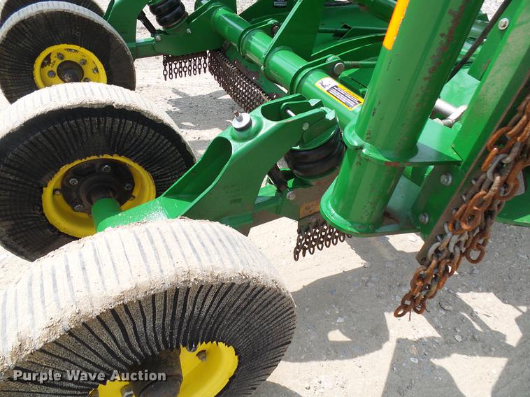 image for item DF7327 2014 John Deere CX15 batwing rotary mower