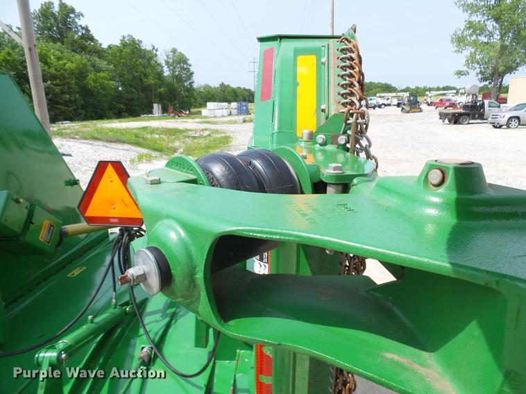 image for item DF7327 2014 John Deere CX15 batwing rotary mower