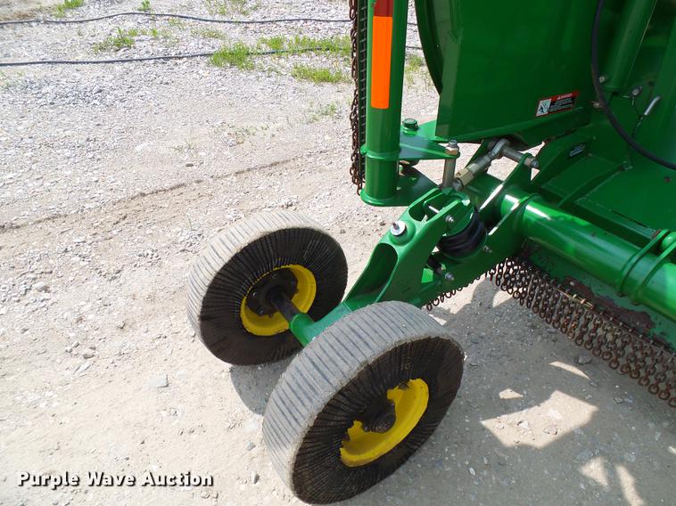 image for item DF7327 2014 John Deere CX15 batwing rotary mower