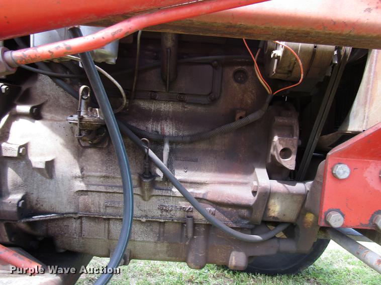 image for item DG1166 1981 Massey-Ferguson 285 tractor