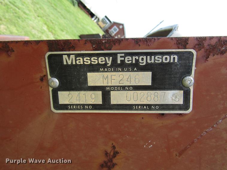 image for item DG1166 1981 Massey-Ferguson 285 tractor