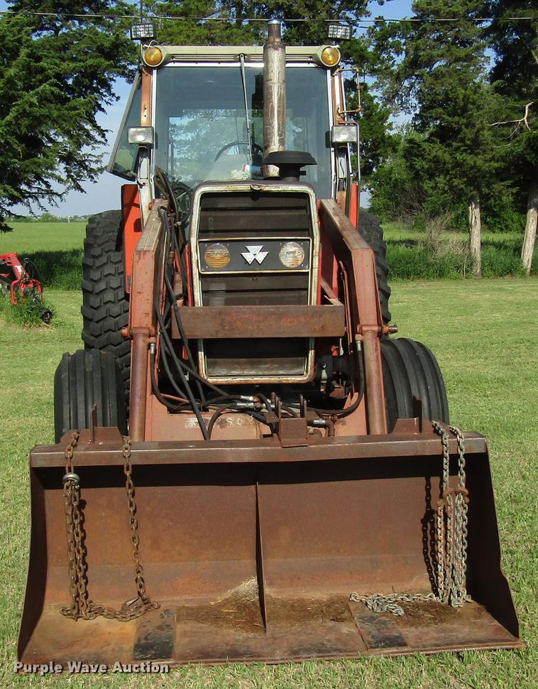 image for item DG1167 1978 Massey-Ferguson 2675 tractor