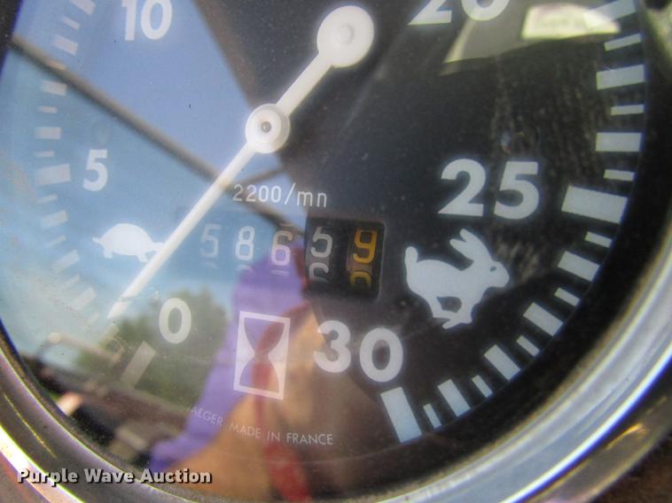 image for item DG1167 1978 Massey-Ferguson 2675 tractor