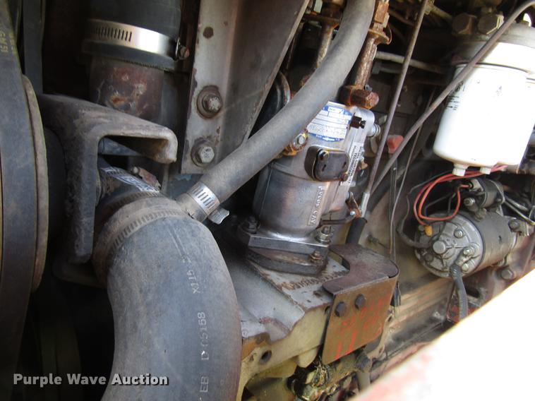 image for item DG1167 1978 Massey-Ferguson 2675 tractor