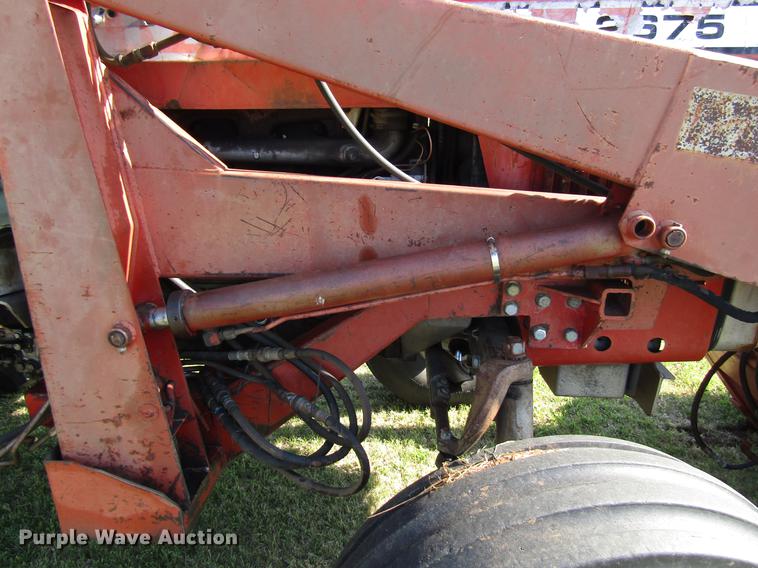 image for item DG1167 1978 Massey-Ferguson 2675 tractor
