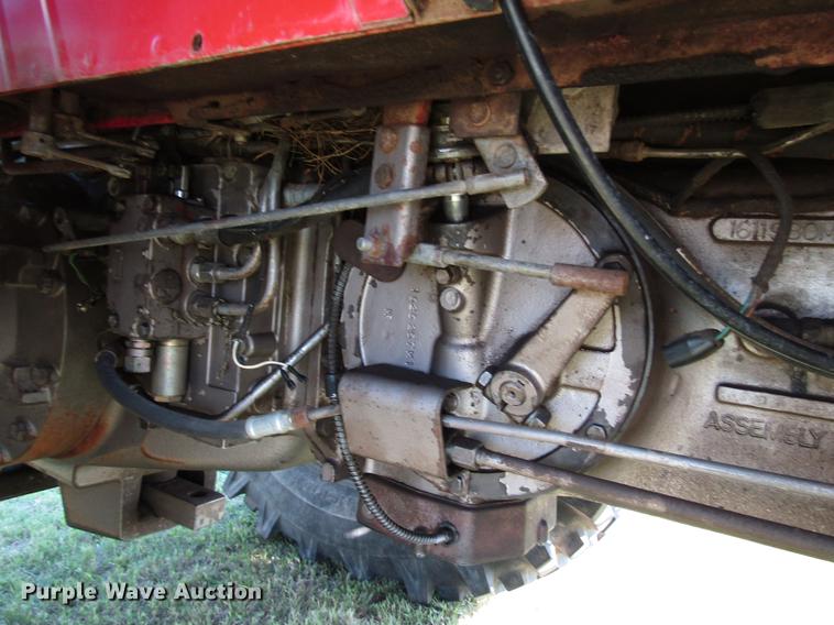 image for item DG1167 1978 Massey-Ferguson 2675 tractor