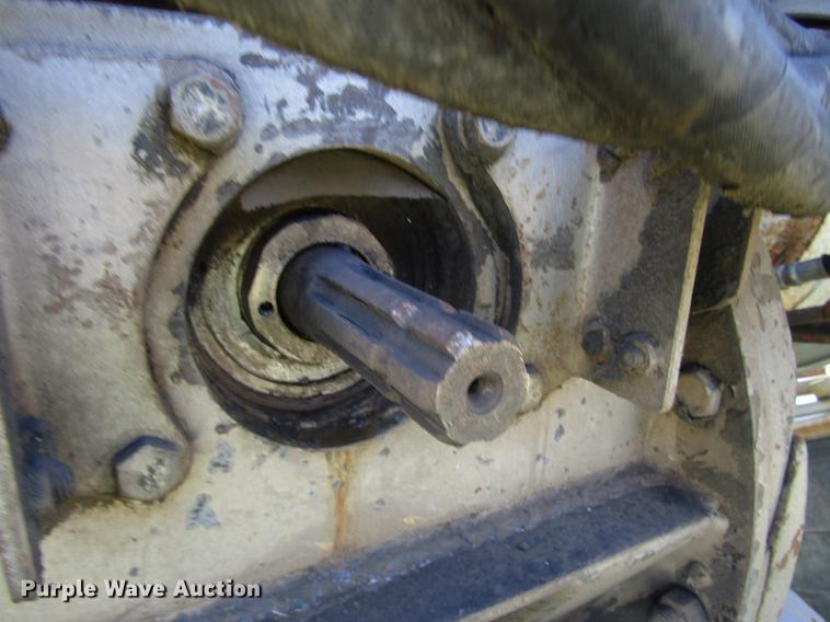 image for item DG1167 1978 Massey-Ferguson 2675 tractor