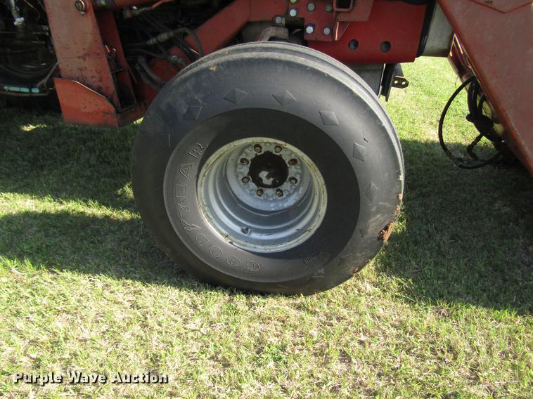 image for item DG1167 1978 Massey-Ferguson 2675 tractor