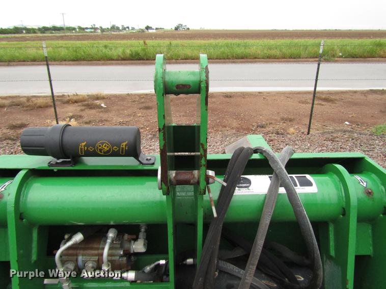 image for item DG1190 Frontier CM11 bale handler