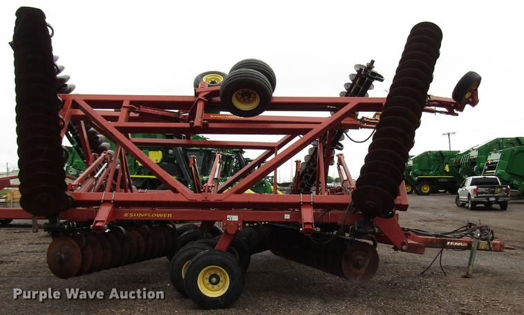 image for item DG1193 Sunflower 1544-45 tandem disk