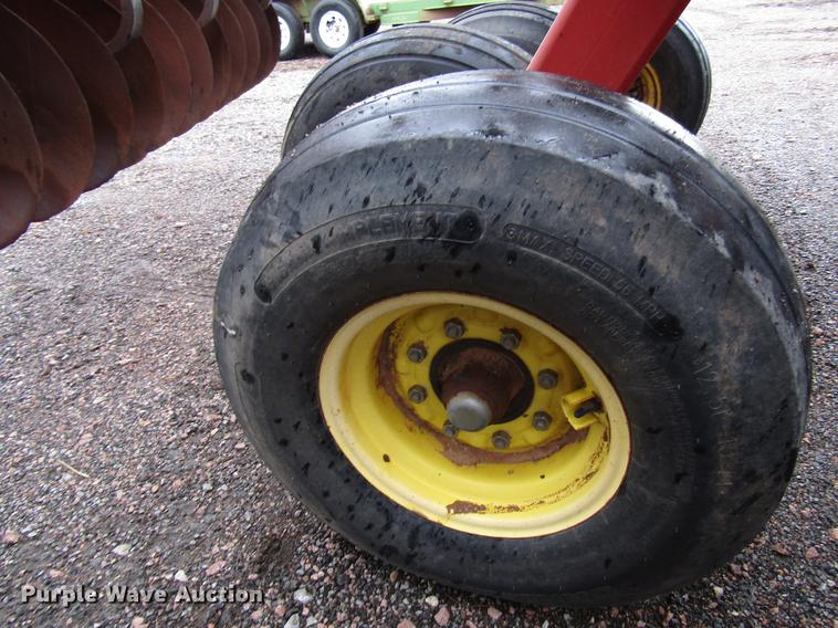 image for item DG1193 Sunflower 1544-45 tandem disk