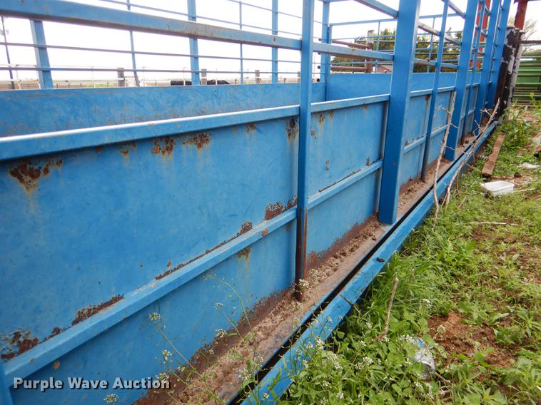 image for item DG5795 Sooner PLSW2410-10 livestock scale