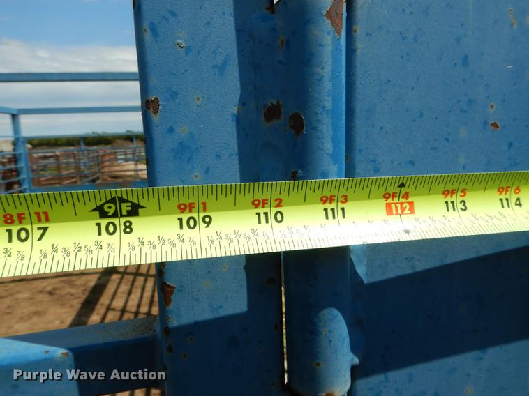 image for item DG5795 Sooner PLSW2410-10 livestock scale