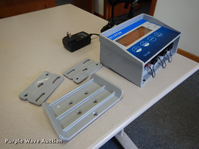 image for item DG5795 Sooner PLSW2410-10 livestock scale