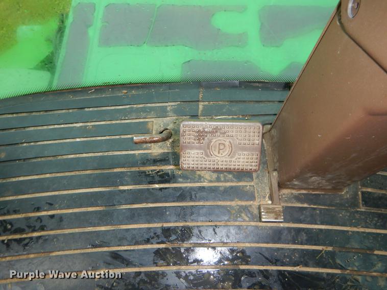 image for item ED9277 2000 John Deere 9650 Walker combine