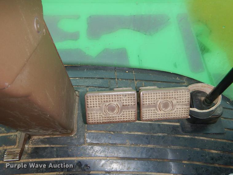 image for item ED9277 2000 John Deere 9650 Walker combine