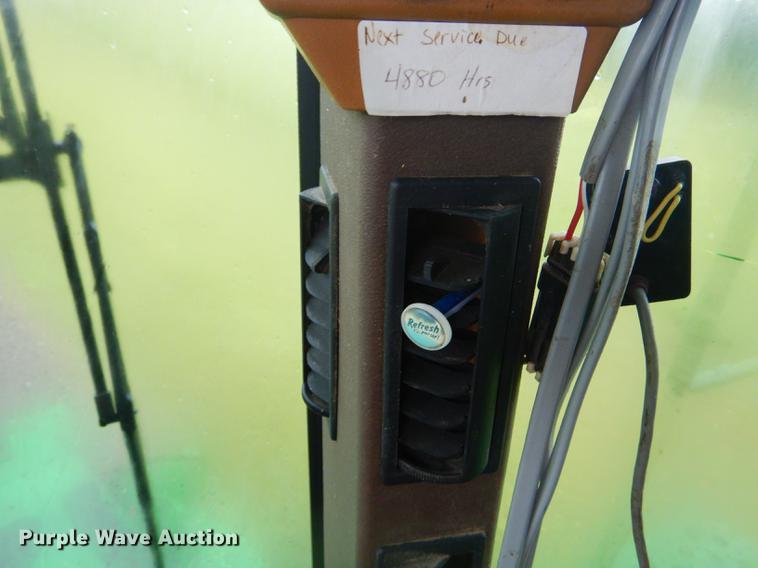 image for item ED9277 2000 John Deere 9650 Walker combine