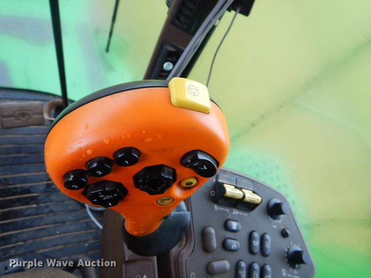 image for item ED9277 2000 John Deere 9650 Walker combine