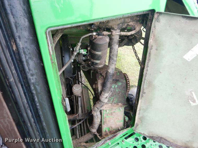 image for item ED9277 2000 John Deere 9650 Walker combine