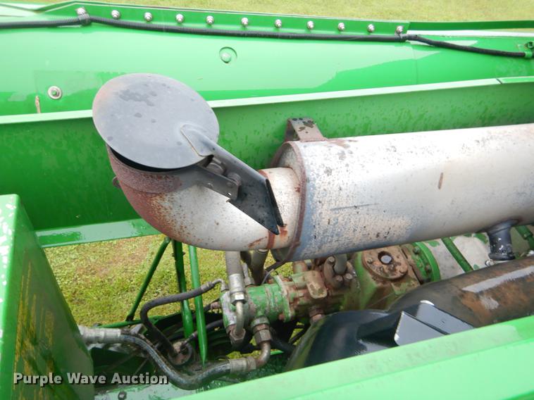 image for item ED9277 2000 John Deere 9650 Walker combine