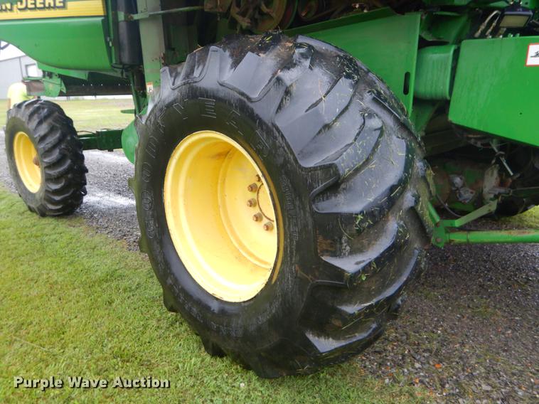image for item ED9277 2000 John Deere 9650 Walker combine