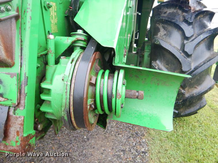image for item ED9277 2000 John Deere 9650 Walker combine