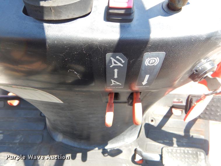 image for item ED9278 Kubota B2910 tractor