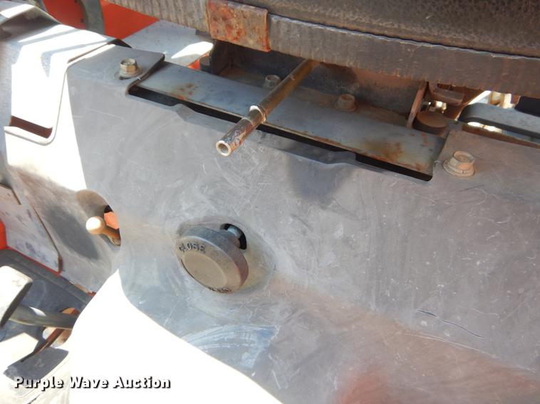 image for item ED9278 Kubota B2910 tractor