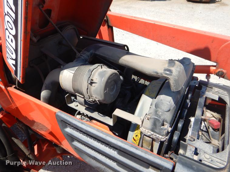 image for item ED9278 Kubota B2910 tractor