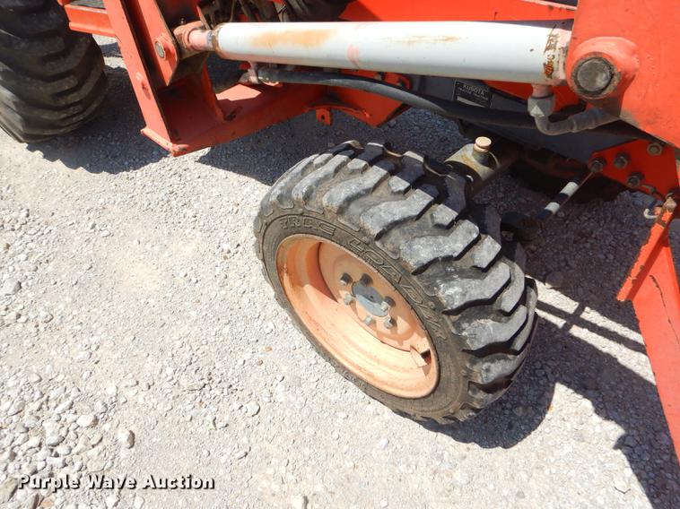 image for item ED9278 Kubota B2910 tractor
