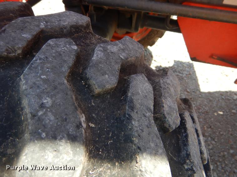 image for item ED9278 Kubota B2910 tractor