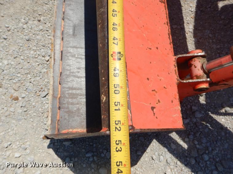 image for item ED9278 Kubota B2910 tractor