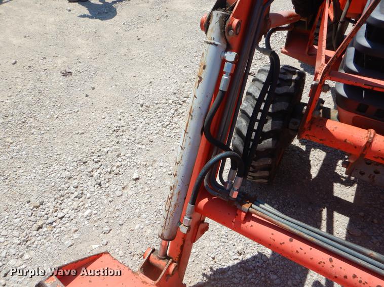 image for item ED9278 Kubota B2910 tractor