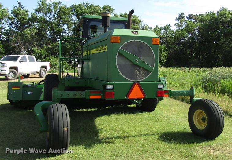image for item EH9431 2005 John Deere 4895 windrower