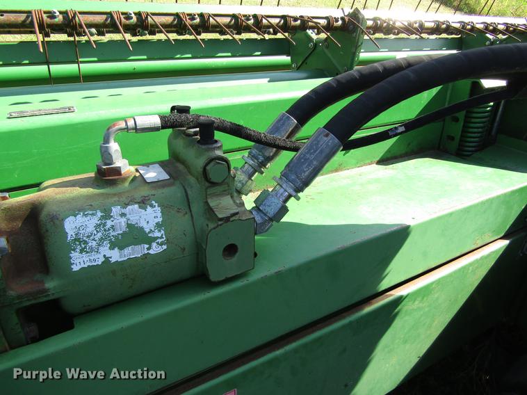 image for item EH9431 2005 John Deere 4895 windrower