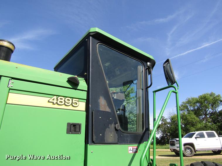 image for item EH9431 2005 John Deere 4895 windrower