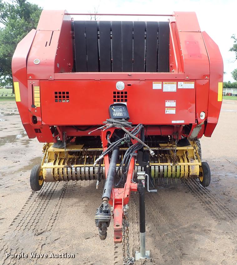 image for item FB9155 2008 New Holland BR780A round baler