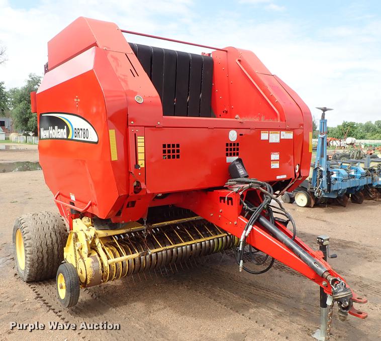 image for item FB9155 2008 New Holland BR780A round baler