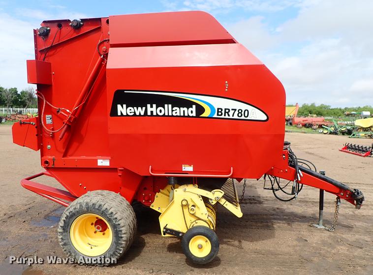 image for item FB9155 2008 New Holland BR780A round baler