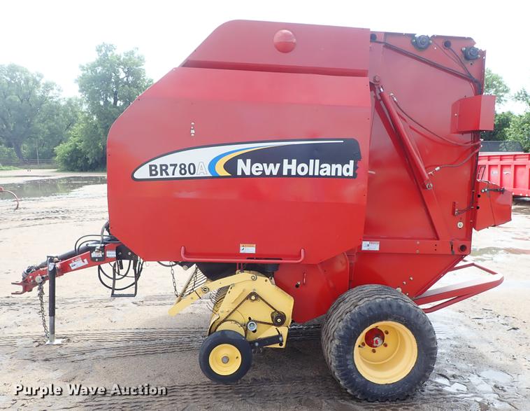 image for item FB9155 2008 New Holland BR780A round baler
