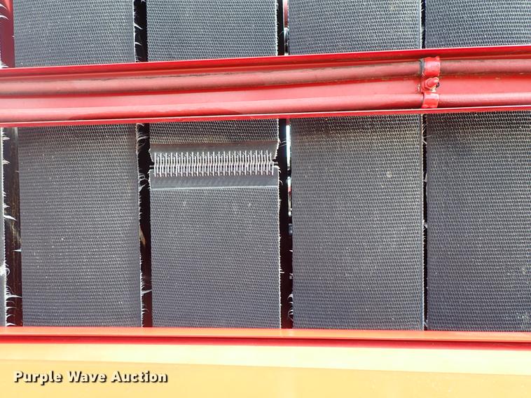 image for item FB9155 2008 New Holland BR780A round baler